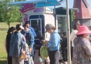 自動冰激凌售賣機(jī)放在什么地方最賺錢?